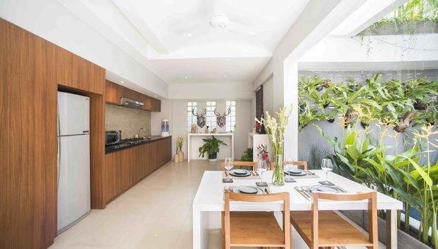 Villa Terus - Foto 5, Servicio de comidas en la habitación