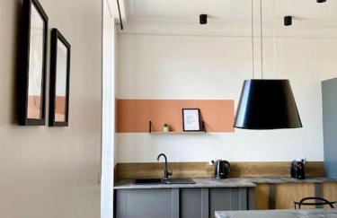 Au pied de la Cathédrale de Bourges - Foto 21