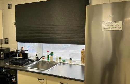 Beautiful 2-bedroom in Grays close to Lakeside - Foto 26