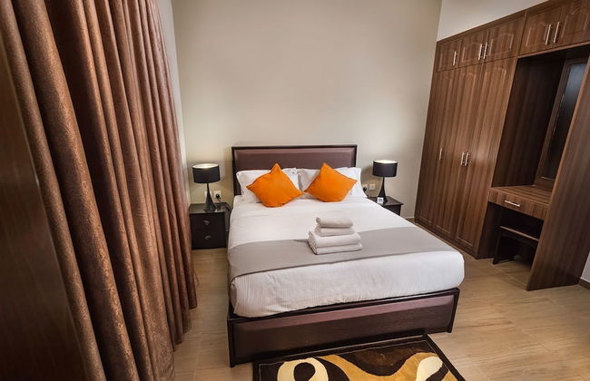 OSKENA Vacation Homes- Elite 10 Residential - Photo 3