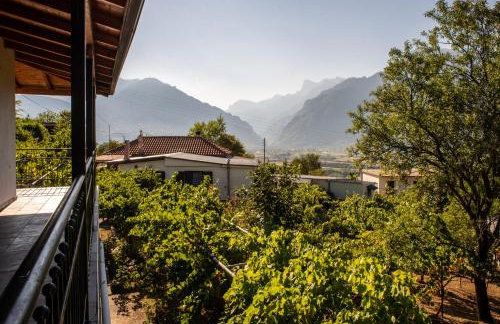 Agnes Cottage House - Photo 24