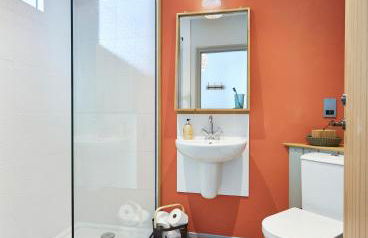 Kin Ludlow Rooms - Photo 13