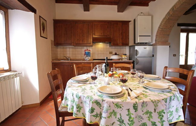 Authentic Farmhouse with Pool, Hot Tub, Playground, Garden - Foto 9