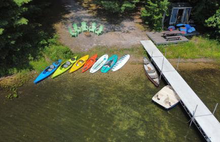 The Cub Hill Chalet - Private Lakefront with Spa! - Foto 2