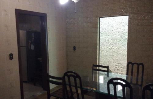 Casa ampla com piscina e confortável - Foto 4