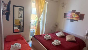 Andrea House - Photo 2