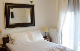 Luxury Dafnis House - Photo 36