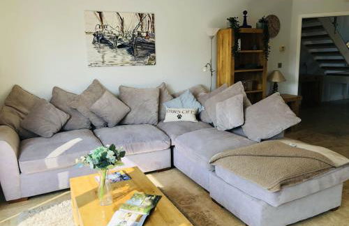 Trewhiddle Retreat V29 by Together Travel - Luxury 4-Bedroom Villa - Foto 4