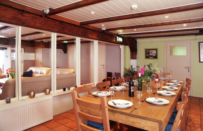 Quaint Farmhouse near River in Oosterwijk - Foto 24