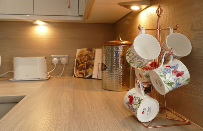 Riverside Apartments - Photo 9