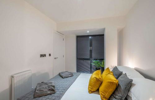 Modern 1-Bed Apart in Central Solihull near NEC - Foto 32