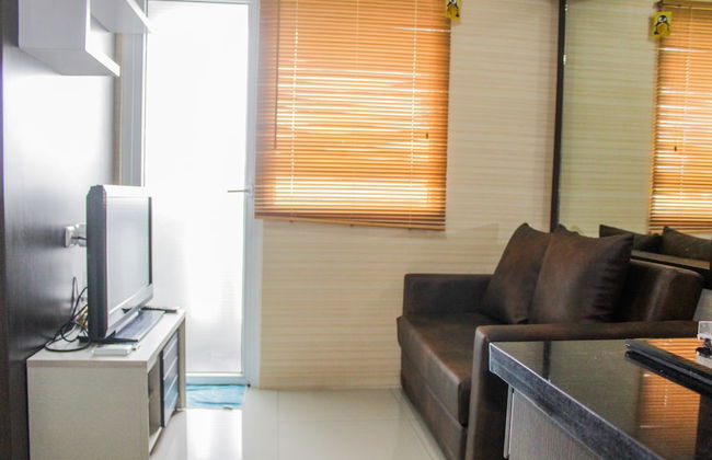 Minimalist 2BR at Green Pramuka Apartment near Shopping Mall - Foto 10