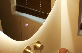 Casa Cinta - Sanctuaire Balinais avec Baignoire Balnéo et Cinéma Privé - Foto 7