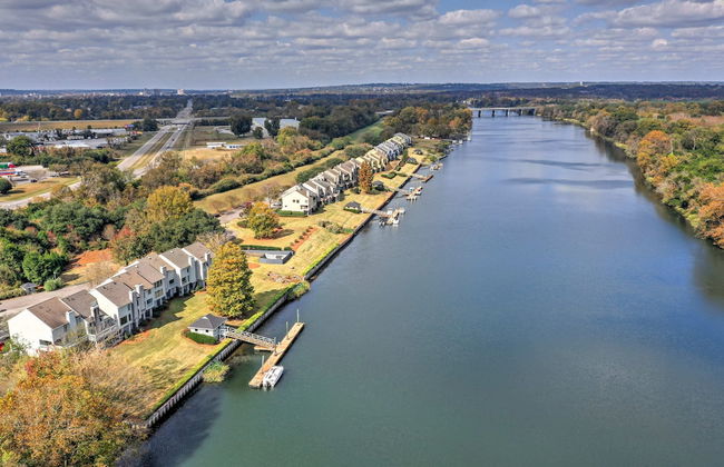 Beautiful 3BR Townhouse - Photo 56