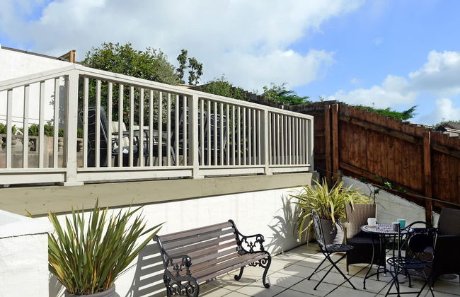 Valley Retreat - Peaceful Location, Walk to Beach, Parking - Photo 45