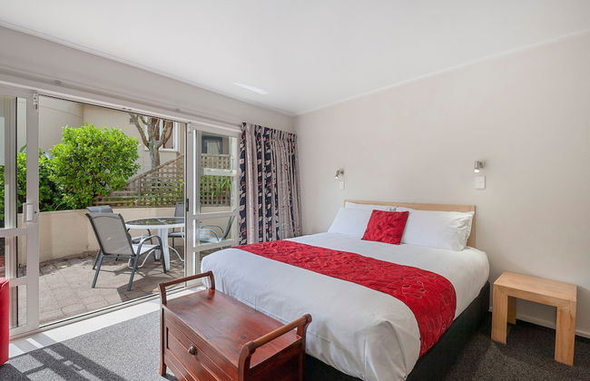 The Village Resort - Photo 8