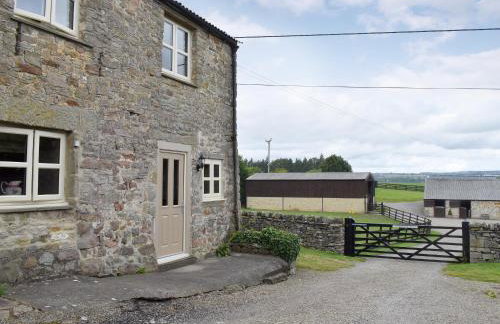 Stable Cottage - Photo 1