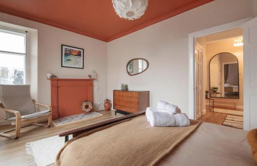 Trendy 2 Bed Flat - Near Airport - Foto 20