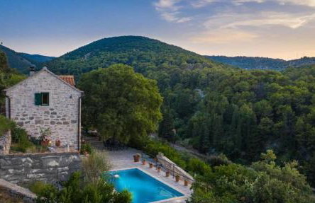 Stone Dalmatian House Modern, Stylish with Pool - Foto 26