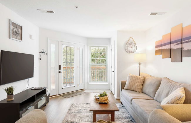 Boatin & Floatin on Table Rock Lake in the Ozarks! - Photo 10