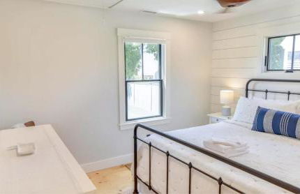 Renovated kitchen less than 2 miles to Beach! - Foto 19