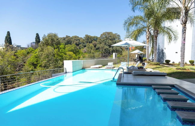 Stylish & Elegant With Epic Views Near Menlyn - Foto 13