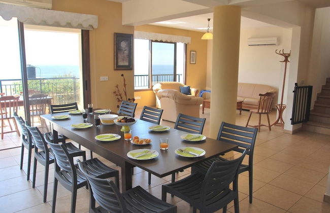 Villa Only 50m To The Sea, Sleeps 12, Polis - Foto 47