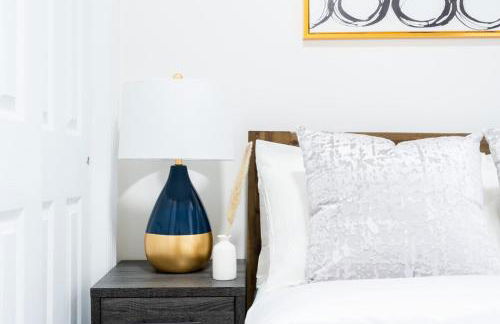 49-3B Newly renovated 2BR WD Midtown East - Photo 27