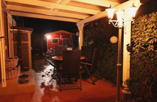 Idyllisches Häuschen im Grünen - Foto 41