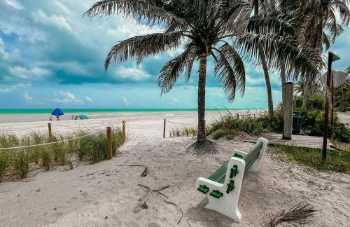 Sunrise Delight Pet-friendly 2-min Walk to Beach - Foto 2