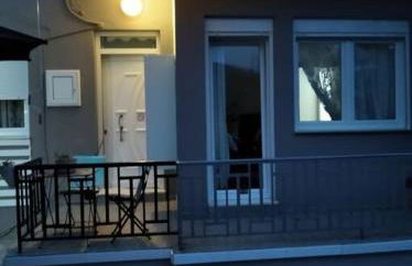 Οικία με αυλή και πάρκινγκ, μέσα στο κάστρο της πόλης - Foto 1