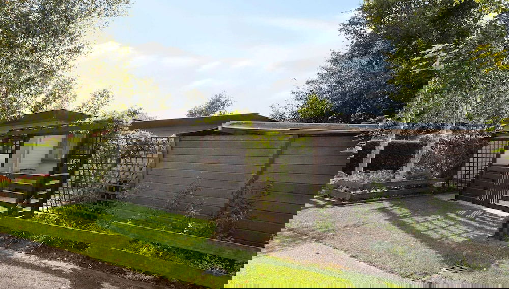 Light and Quiet Chalet With Beautiful Terrace Near Historic Goedereede - Foto 1, Imagen principal