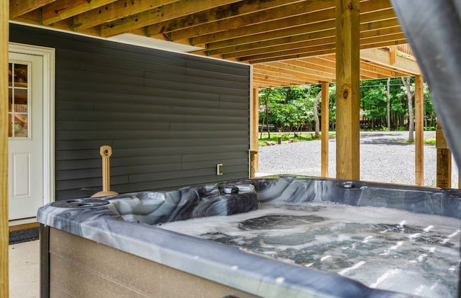 Bluejay Getaway by Avantstay Walk to Lake 7bdr Hot Tub Pool Table - Foto 2