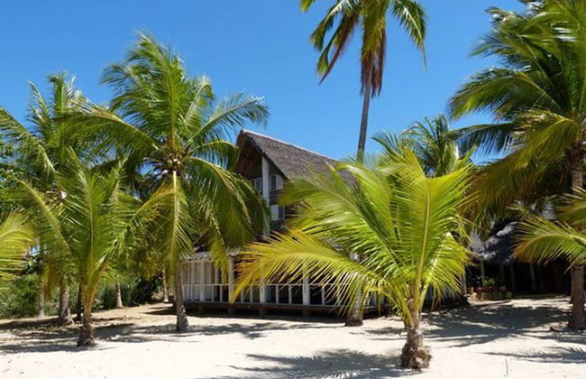 Have a Relaxing Vacation Right on the Beach Enjoying the Locations Amenities - Foto 22