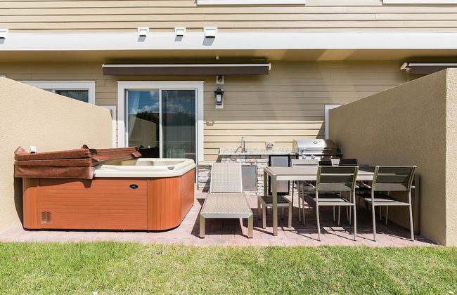 4 BR 4 BA Villa 5min Disney BBQ Hot Tub - Foto 18