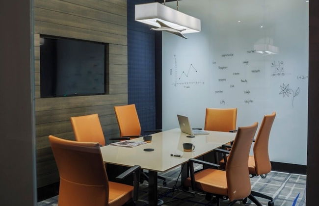 Crystal City Condo w Top Amenities - Photo 45