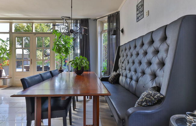 Characteristic House With Wellness in Augustinusga - Foto 21