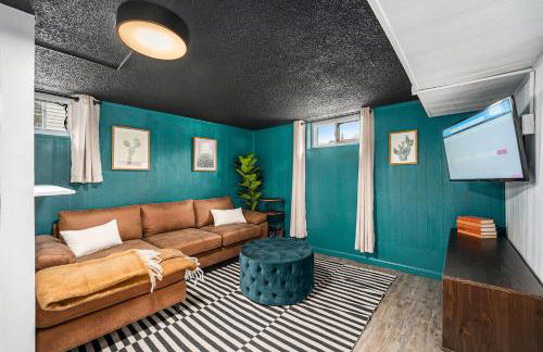 The ColoRadical Crashpad with Hot Tub & Fire Pit - Foto 21