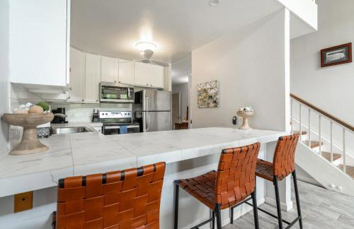 Rare 2 Bedroom & Loft Townhouse on the North Shore - Foto 10