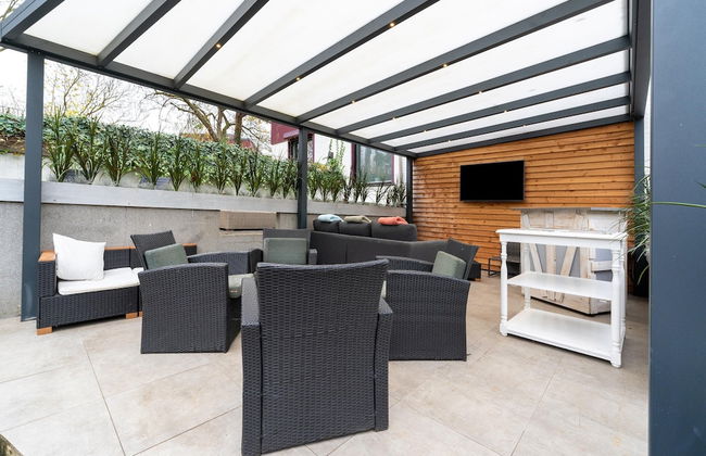 Luxury Apartment in Schin op Geul with Hot Tub & Sauna - Photo 21