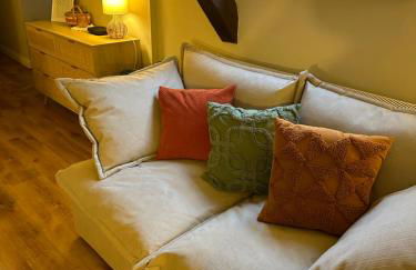 Cosy Town Loft by Shropshire Abodes - Foto 19