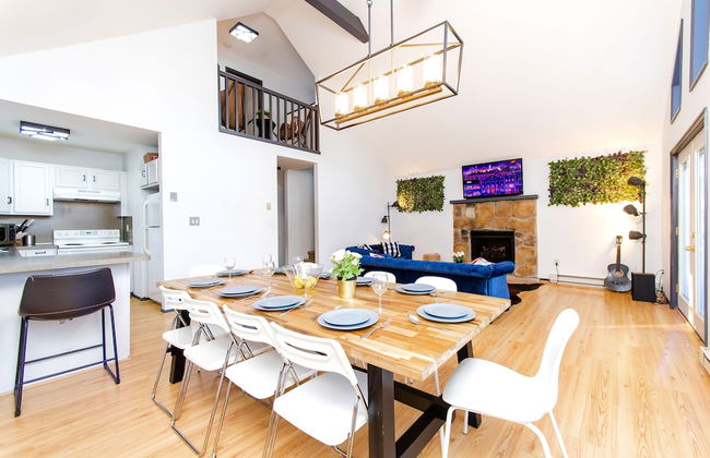 4 BD Stylish Cottage W Private Pool & hot-tub by RedAwning - Foto 33