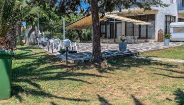Galinis' Sea Front Studios - Foto 3, Garden