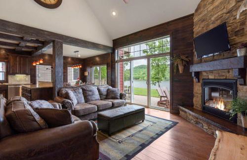 Chalets Resort Luxury Lakefront Villa Amazing View 2 Pools Free Amenities Dock - Foto 64