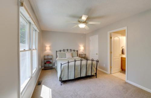 Smith Mountain Lake Home with Private Hot Tub and Dock - Foto 13