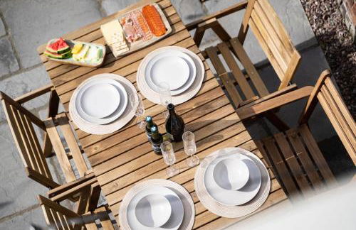 Stylish 2 Bedroom Cottage With Hot Tub And Parking - Foto 24