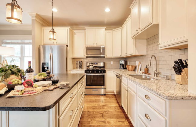 Sweetgum by Avantstay Black Mountain Retreat w/ Covered Deck - Foto 16