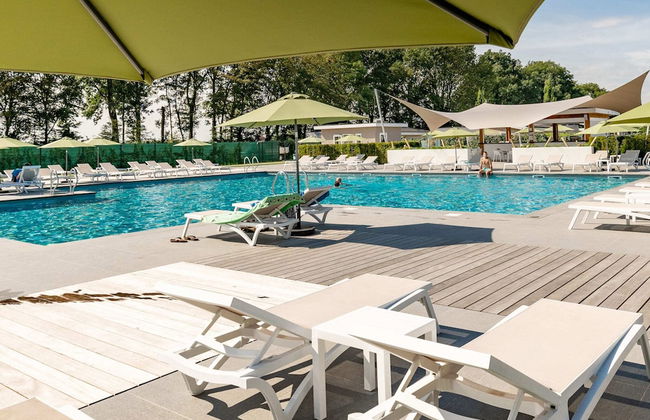 Holiday Home in Limburg With Outdoor Fireplace - Photo 9