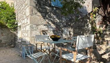 Tsagalo House - Photo 3