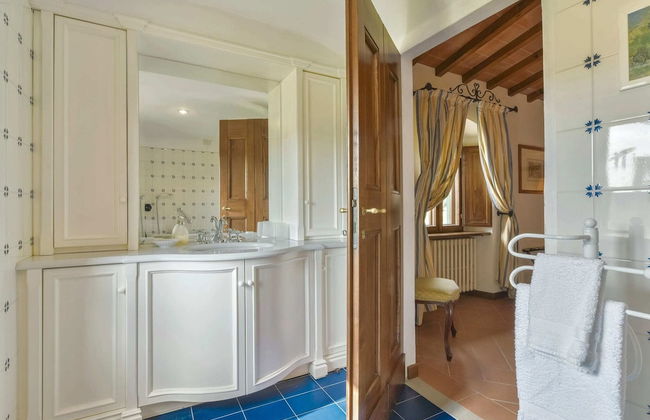 Restful Holiday Home in Reggello With Swimming Pool - Foto 73